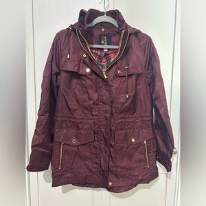 Women's Water resistant/ Windshield Jacket